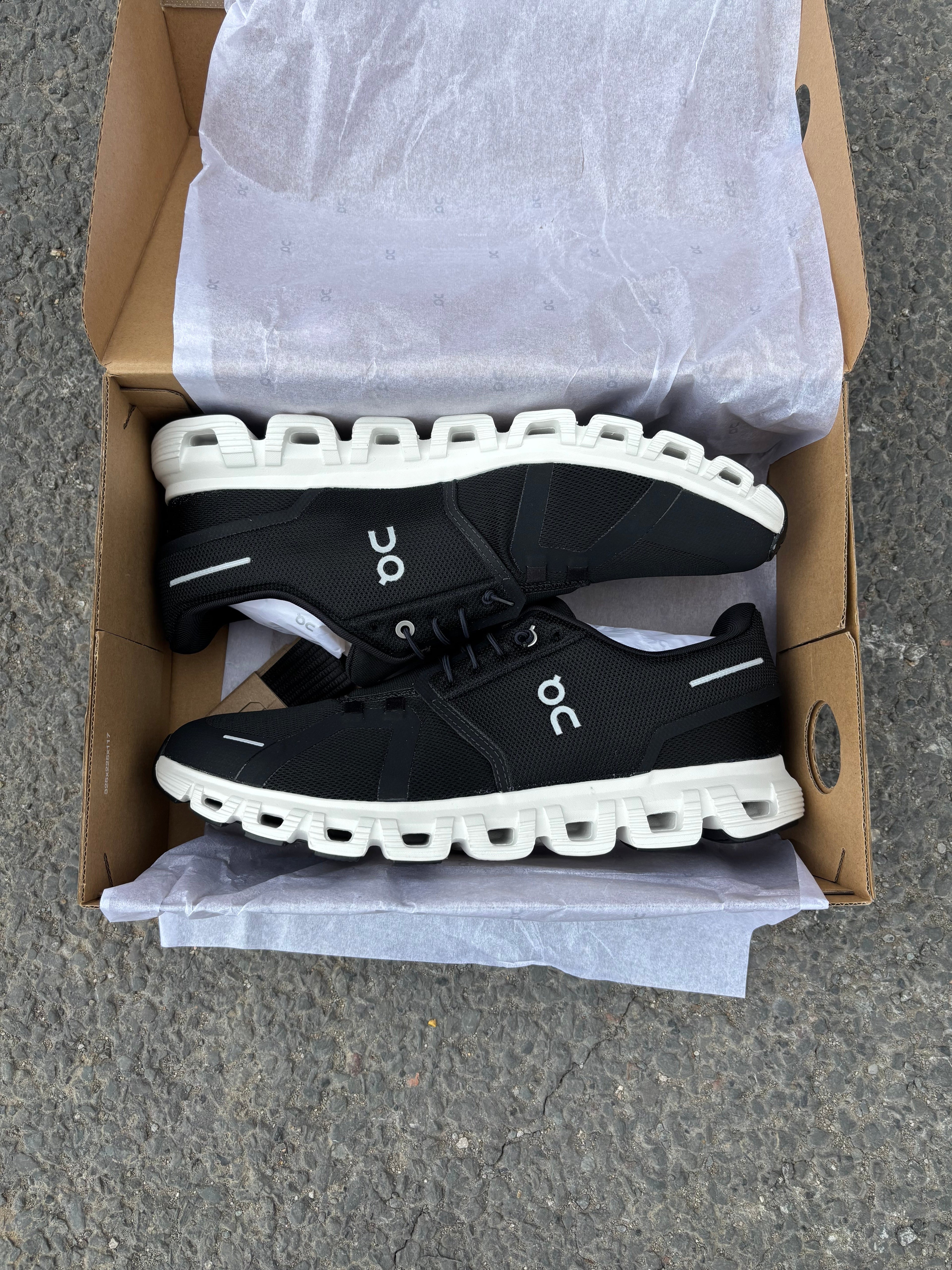 On Cloud 6 Black White