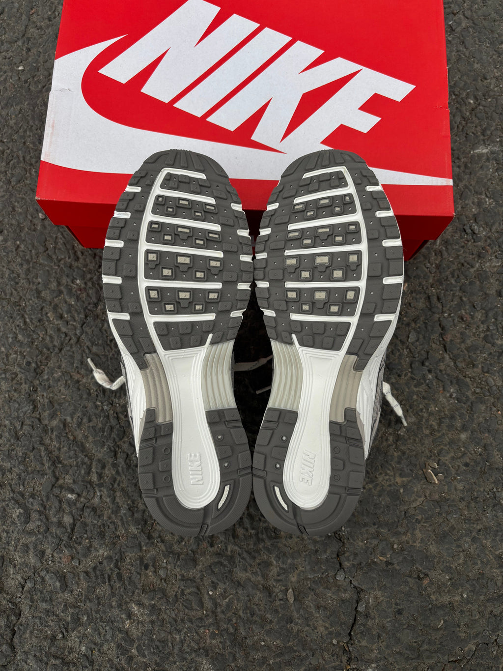 Nike P-6000 Iron Ore