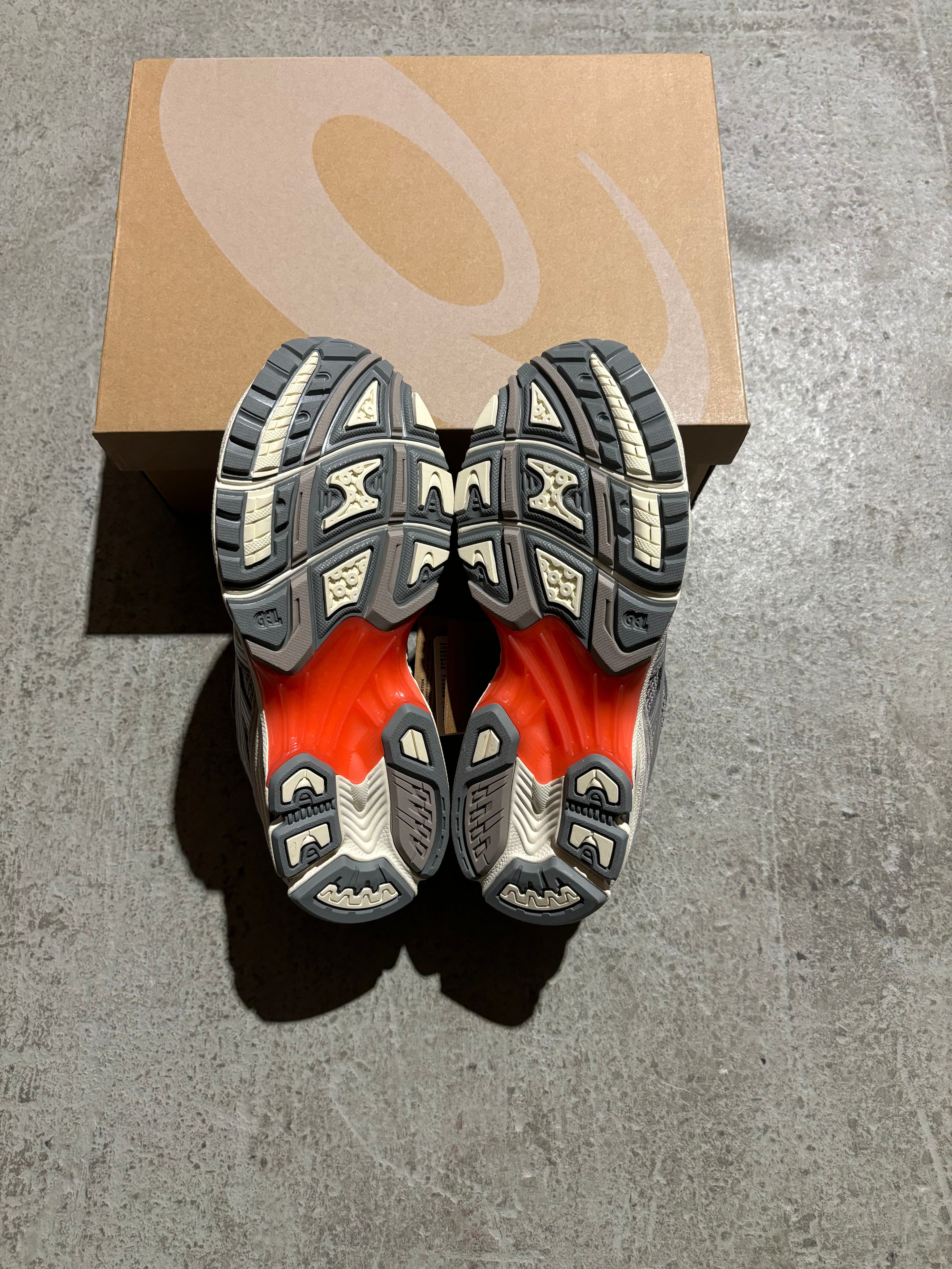 ASICS Gel-Kayano 14 Clay Grey/Pure Silver