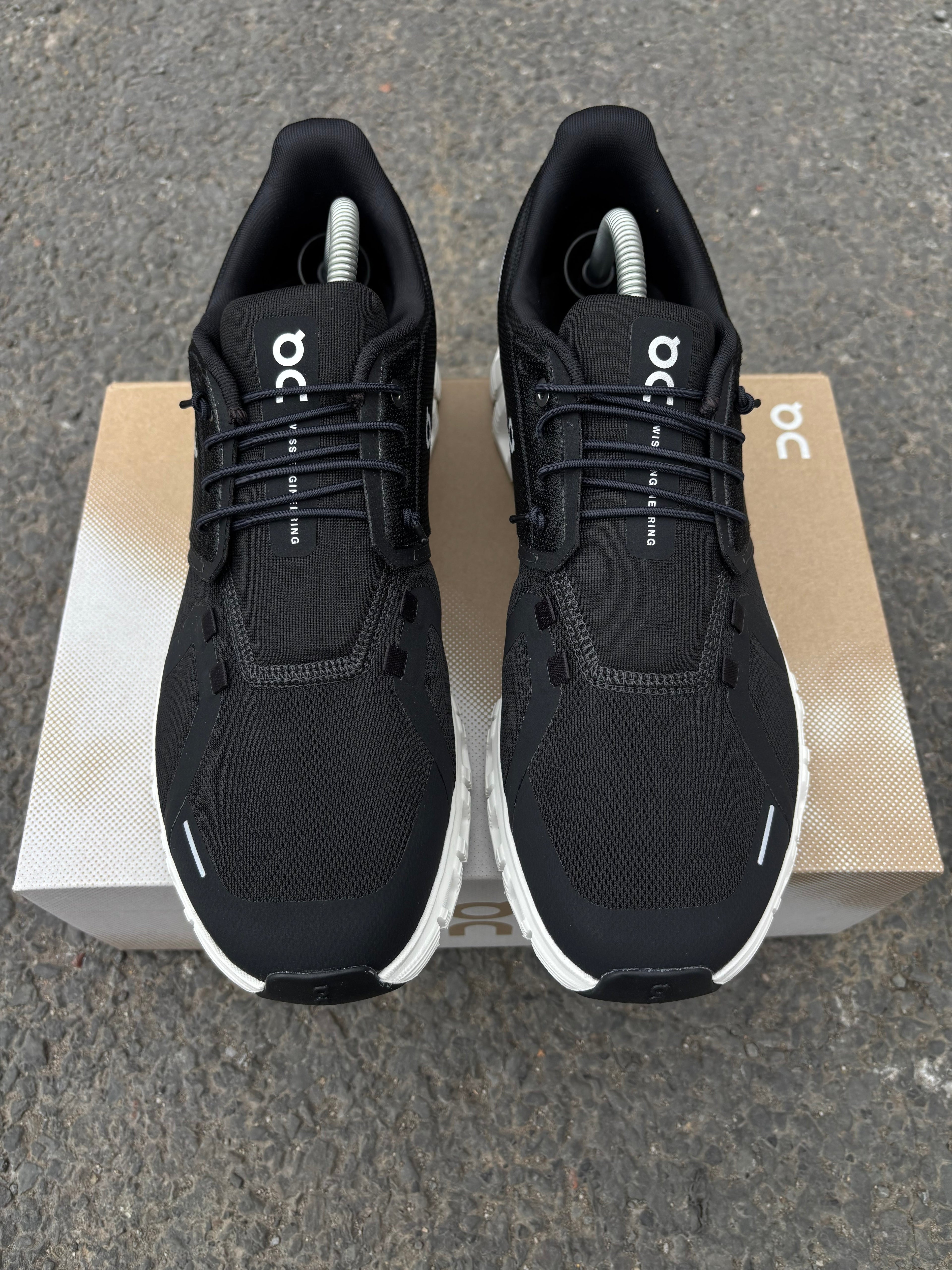 On Cloud 6 Black White