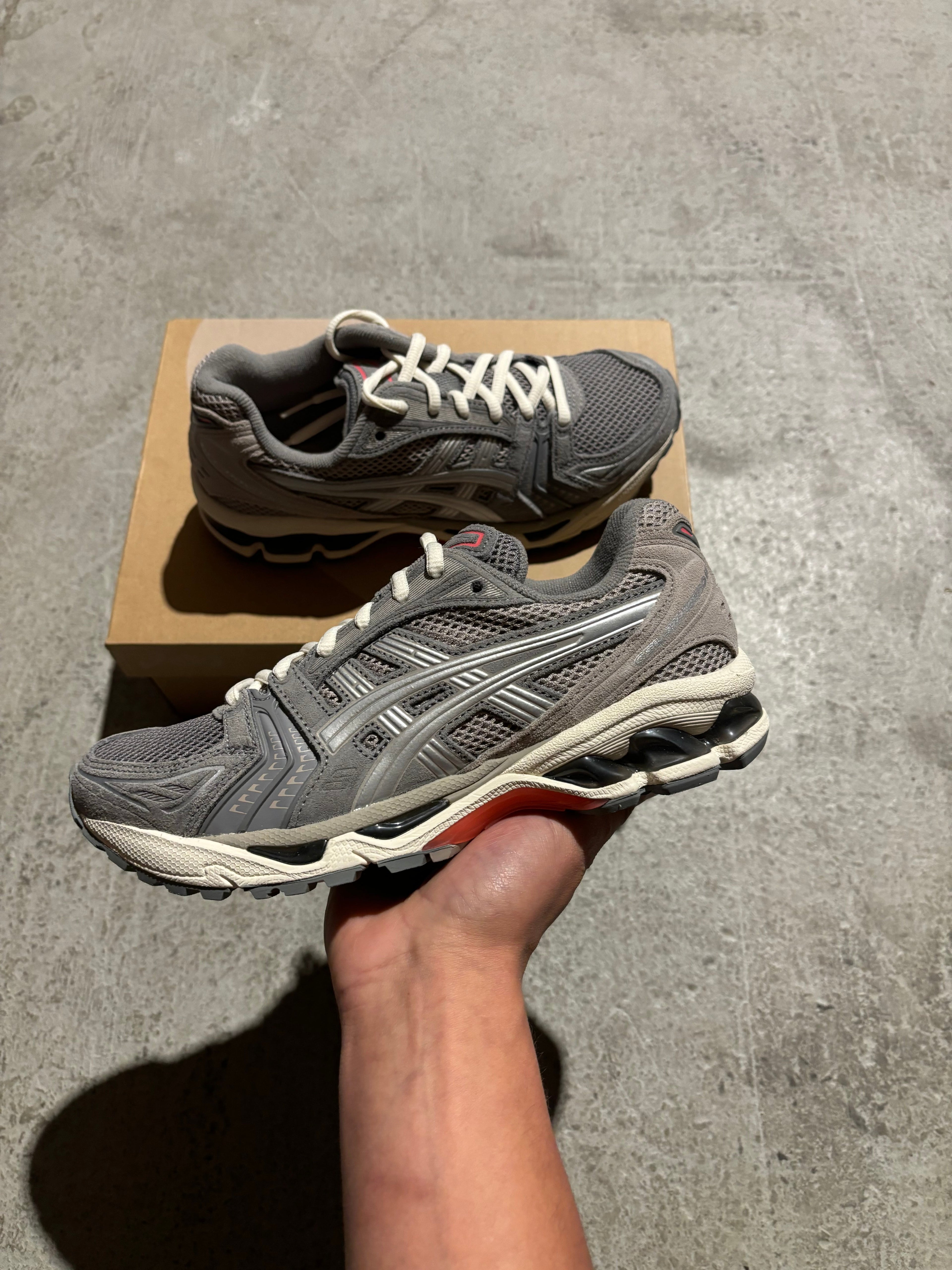 ASICS Gel-Kayano 14 Clay Grey/Pure Silver