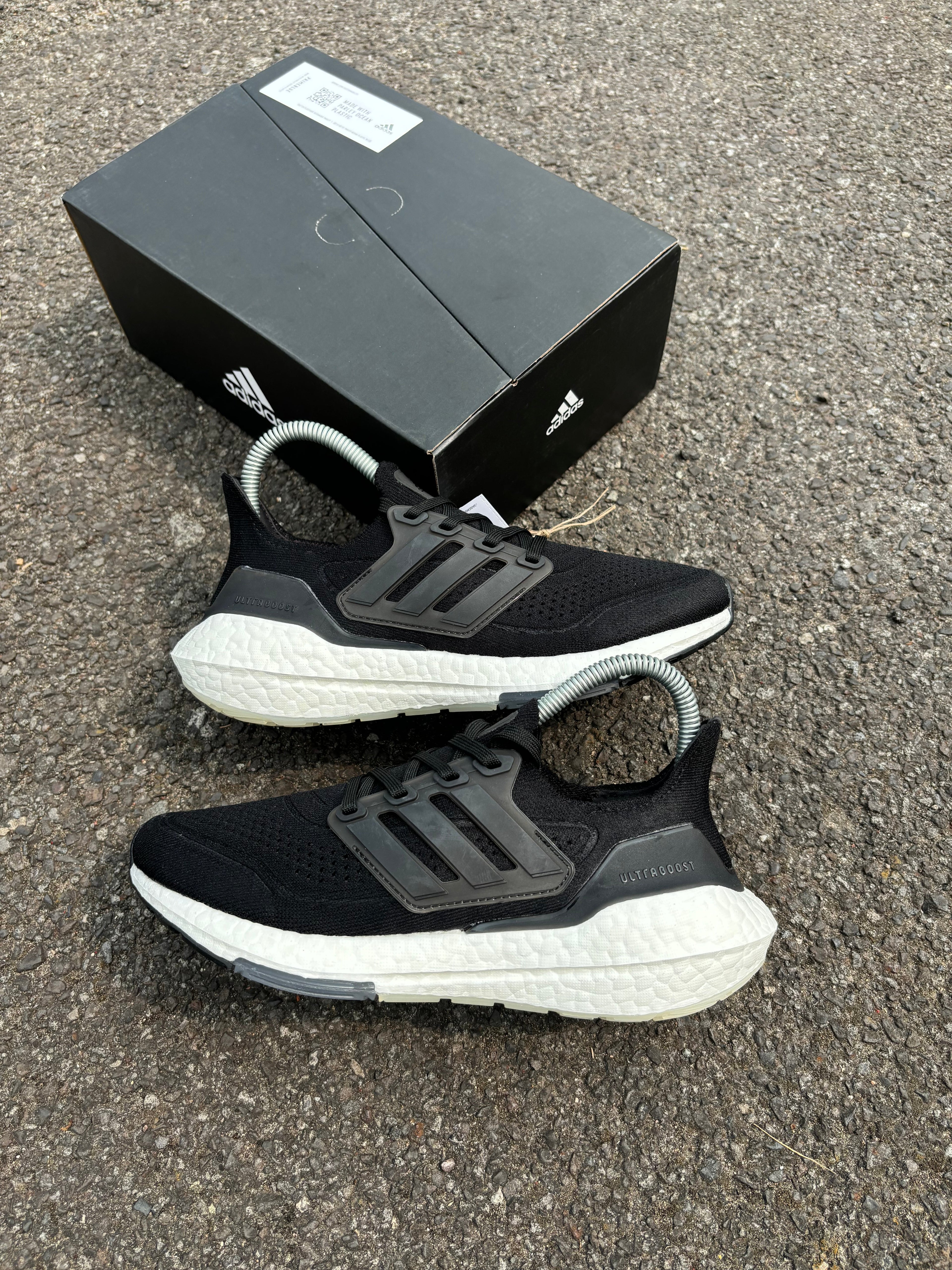 Adidas Ultra Boost 21 Shoes Black – STREETSTEALZ